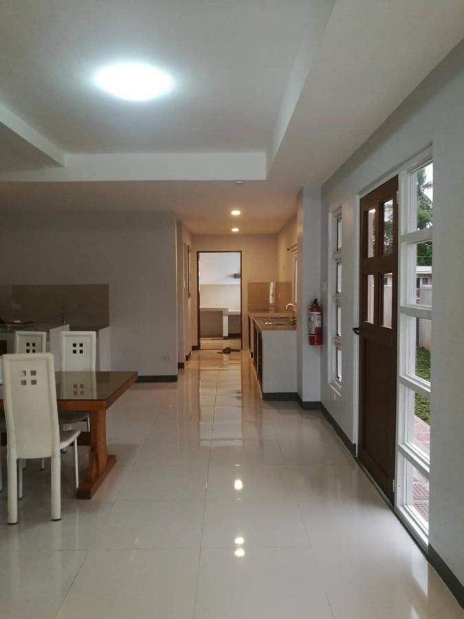 Overnight Villa Transient House Sorsogon Екстериор снимка